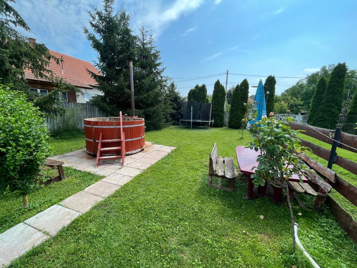 Tiszavirag Apartman Tiszakeszi Dış mekan fotoğraf